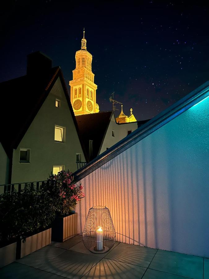 Apartment Truly - Direkt Am Rathausplatz, Dachterrasse Mit Blick Auf Perlachturm, Garage, Fahrstuhl *